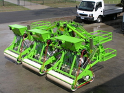 3rowseeder4.jpg